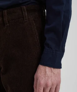TROUSERS^Norse Projects Aros Regular Wide Wale Corduroy Chino Espresso