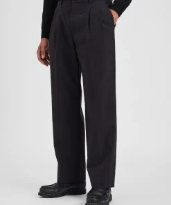 TROUSERS^Norse Projects Benn Relaxed Pleated Trouser Dark Navy