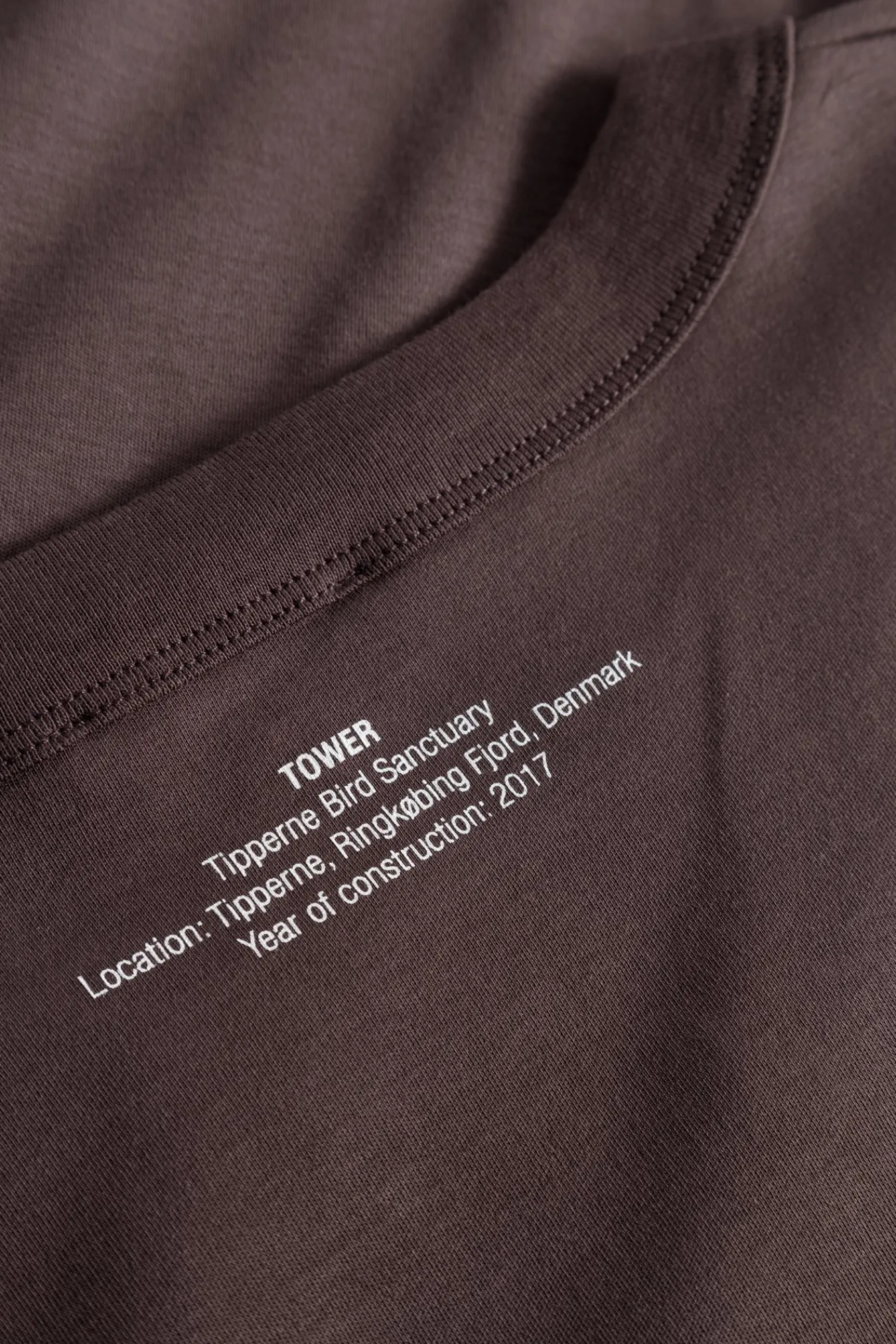 T-SHIRTS^Norse Projects Holger Organic Interlock Tower Print T-Shirt Wine Red