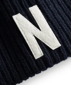 BEANIES^Norse Projects Merino Lambswool Rib N Logo Beanie Dark Navy