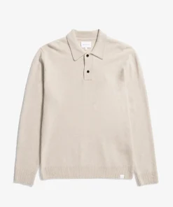 KNITWEAR^Norse Projects Norse Standard Merino Lambswool Polo Oatmeal