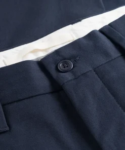 TROUSERS^Norse Projects Norse Standard Slim Chino Dark Navy