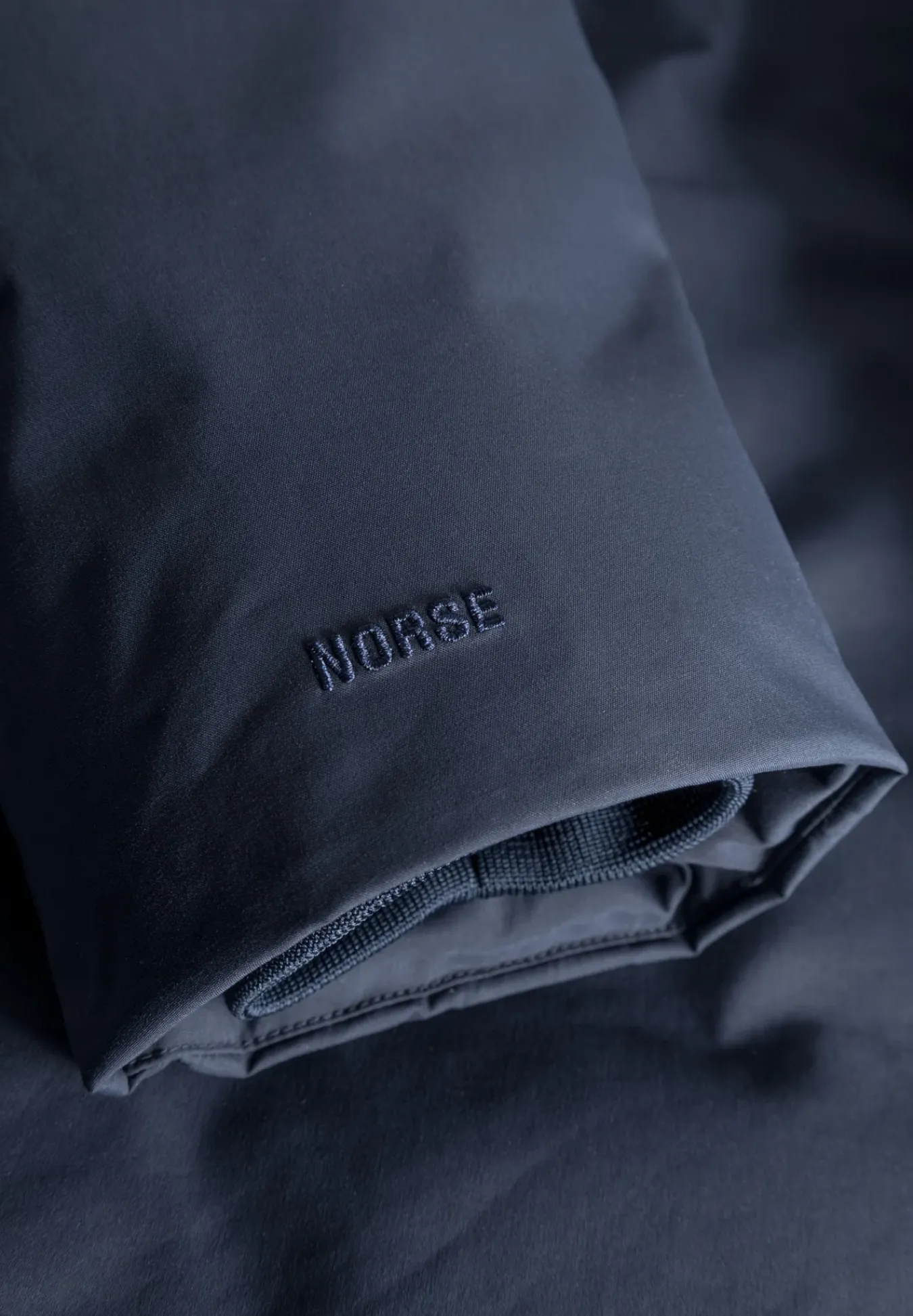 OUTERWEAR^Norse Projects Rokkvi 7.0 Gore-Tex Dark Navy