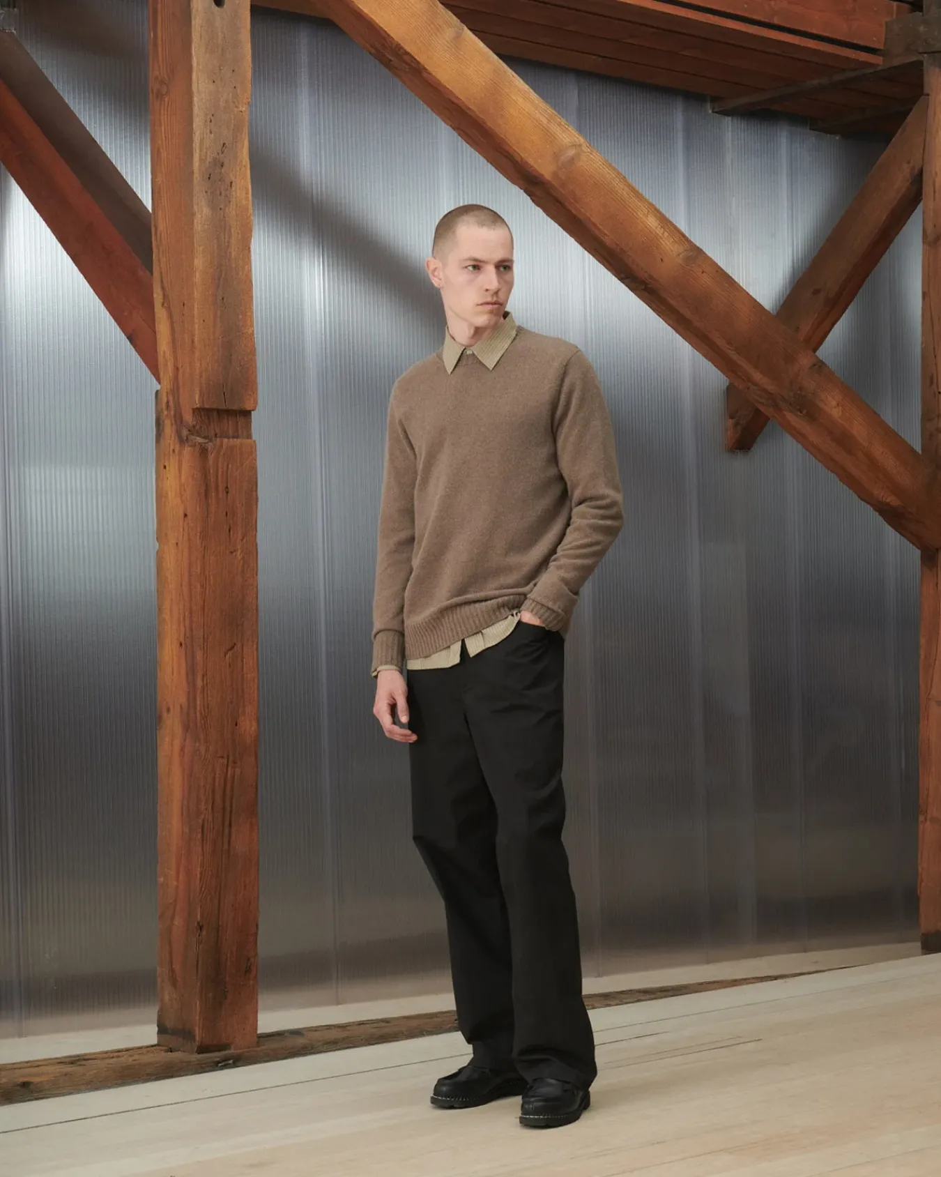 KNITWEAR^Norse Projects Sigfred Cashmere Sweater Taupe