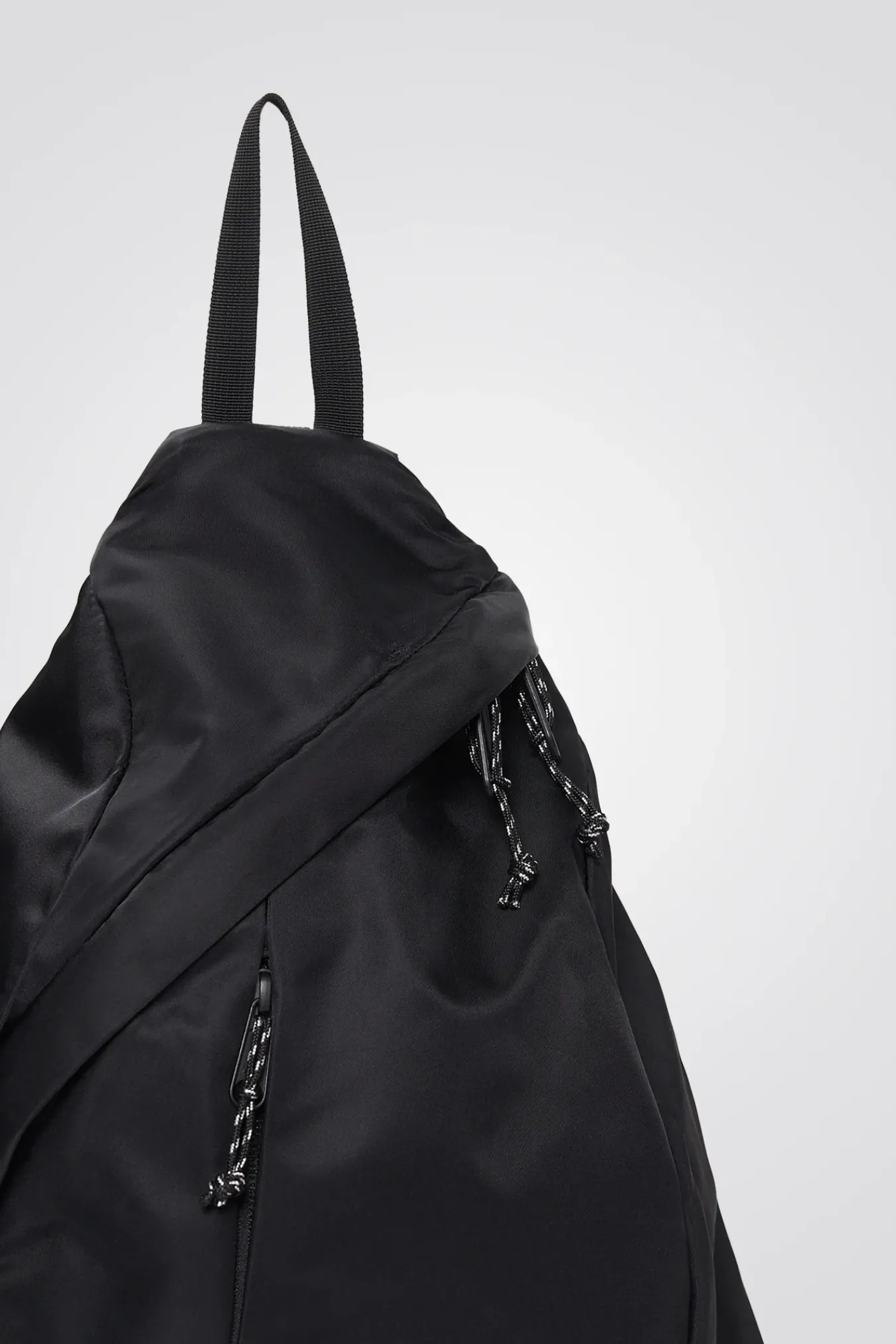 ACCESSORIES^Norse Projects Tri-Point Bag Black